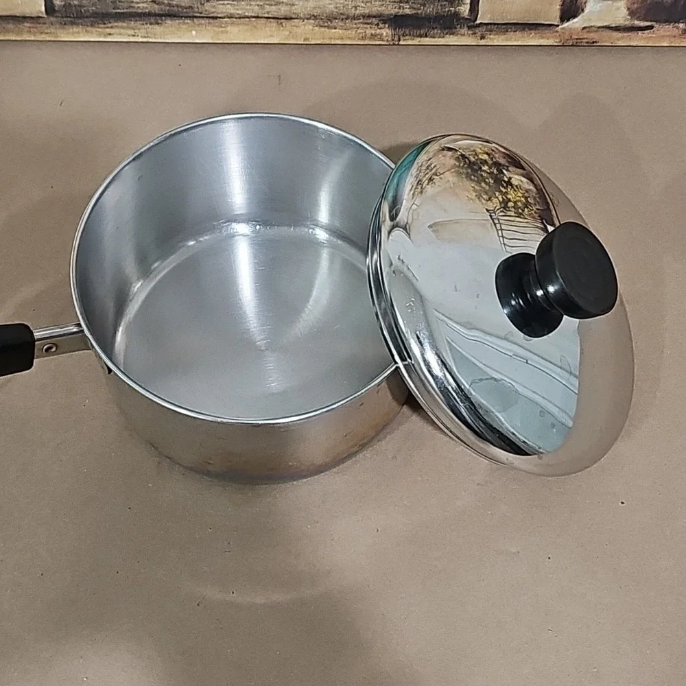 Vintage Revere Ware 1.5 Quart 1 1/2 Qt - 89 Pan Sauce Pot with Lid- B